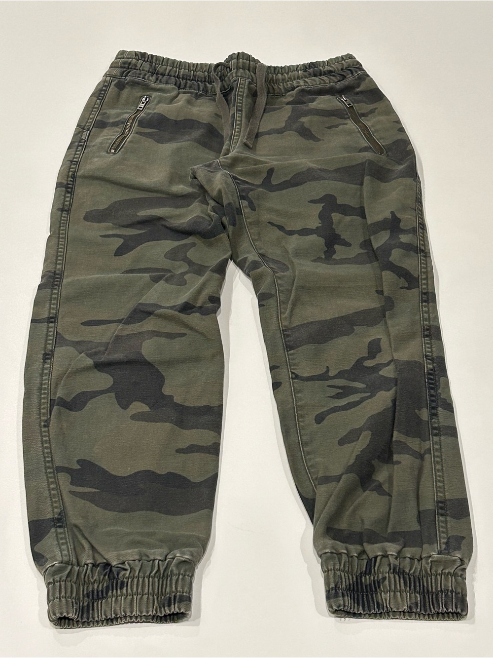 TNA Aritzia Alix High Waisted Cotton Twill Camo Jogger Pants